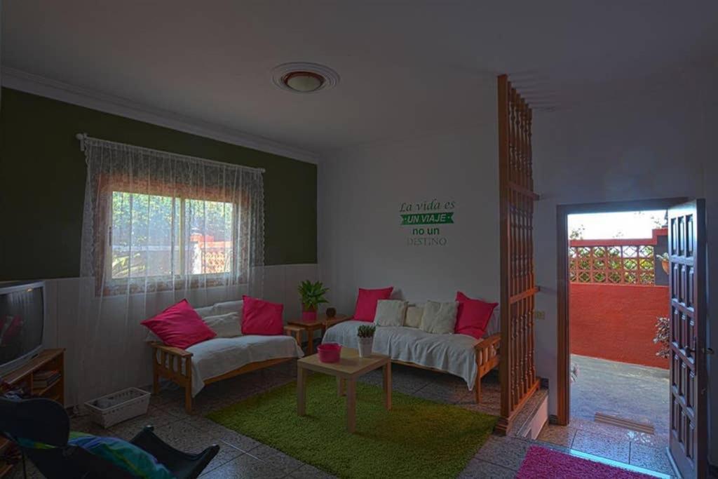 Appartamento La Casa del Huerto Los Baldios Esterno foto